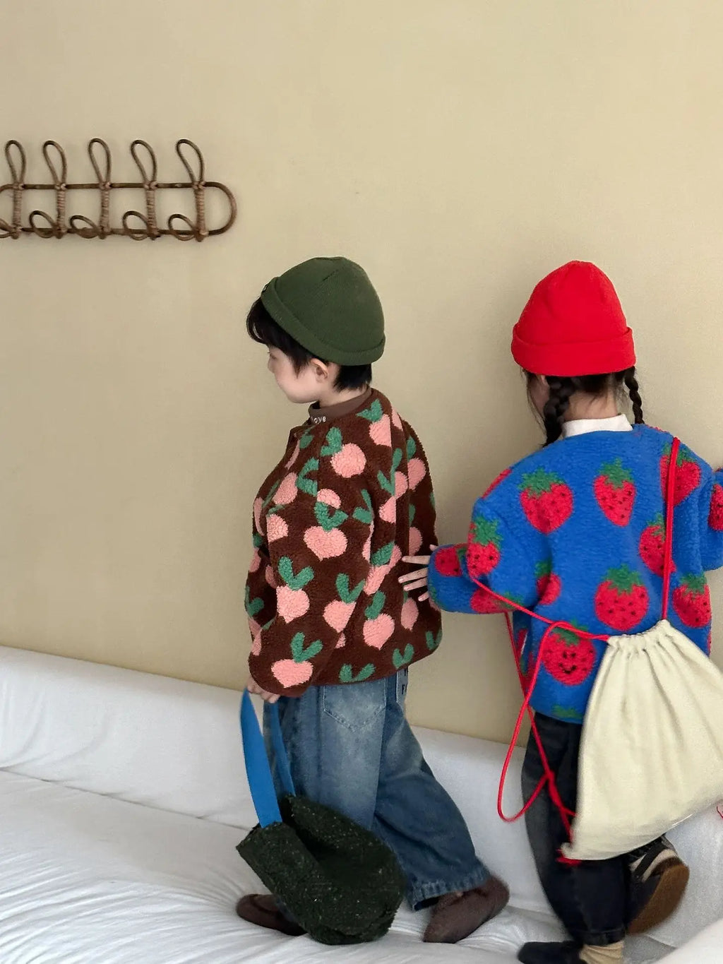 ❄🧸 Cozy Winter Print Jacket for Kids – Ultra-Warm &amp; Adorably Cute